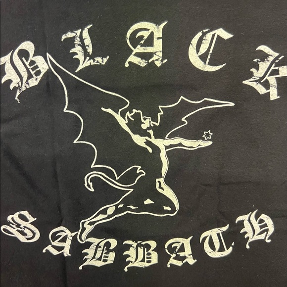 Black Sabbath graphic tshirt! - Picture 4 of 4